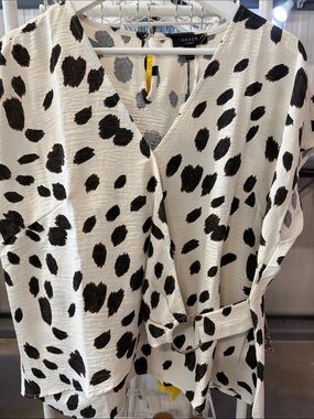 HAVER London Cream Top with Black and Brown Spot Print
